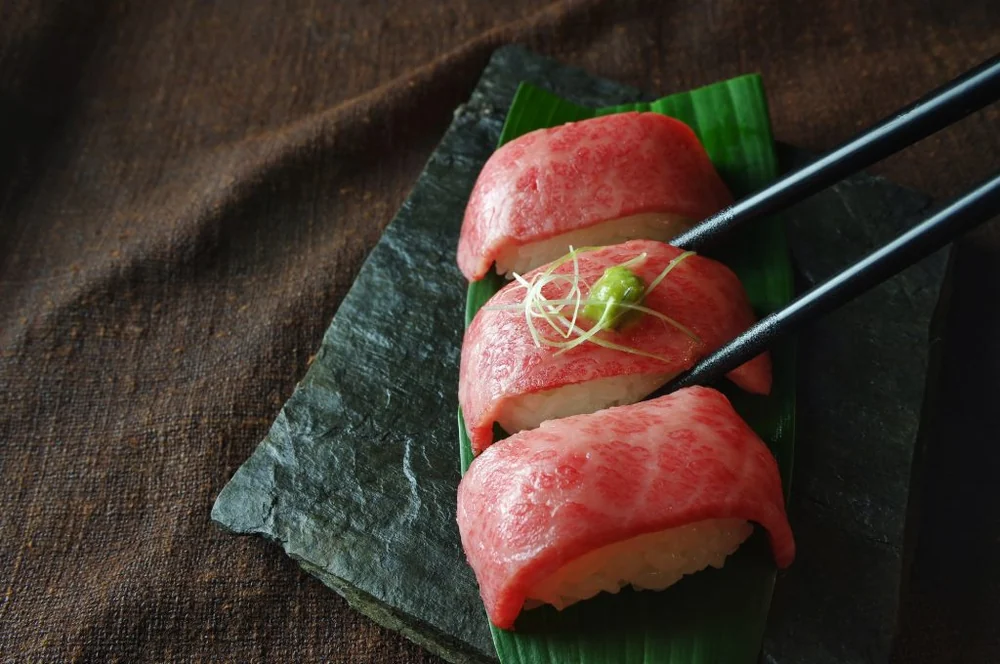 低温調理牛肉・牛肉寿司
